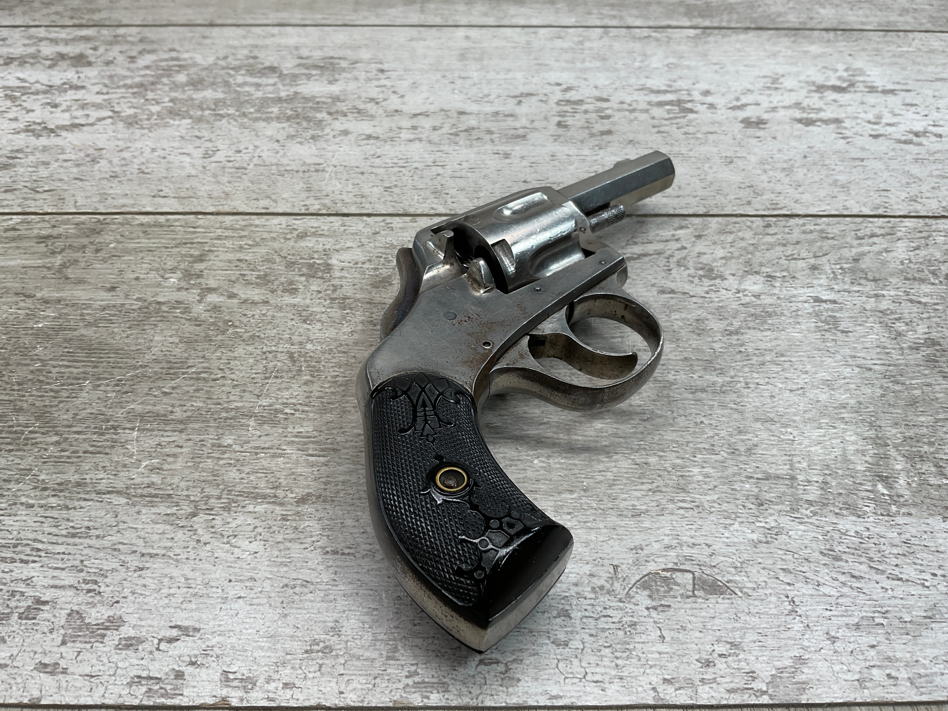 H&R .32 S&W DA 