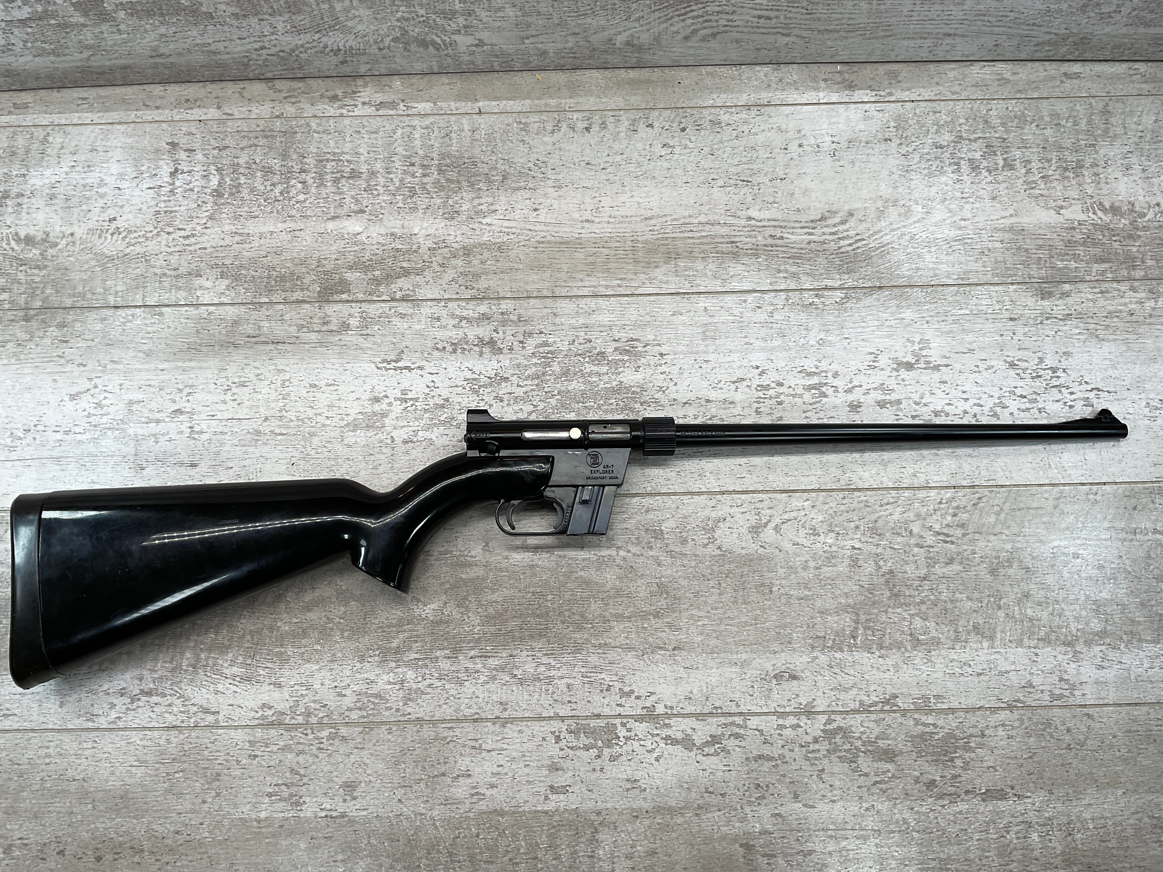 レア　Charter Arms AR-7 Explorer ウエスタンアームズ Charter Arms AR7 Explorer Survival Rifle .22LR