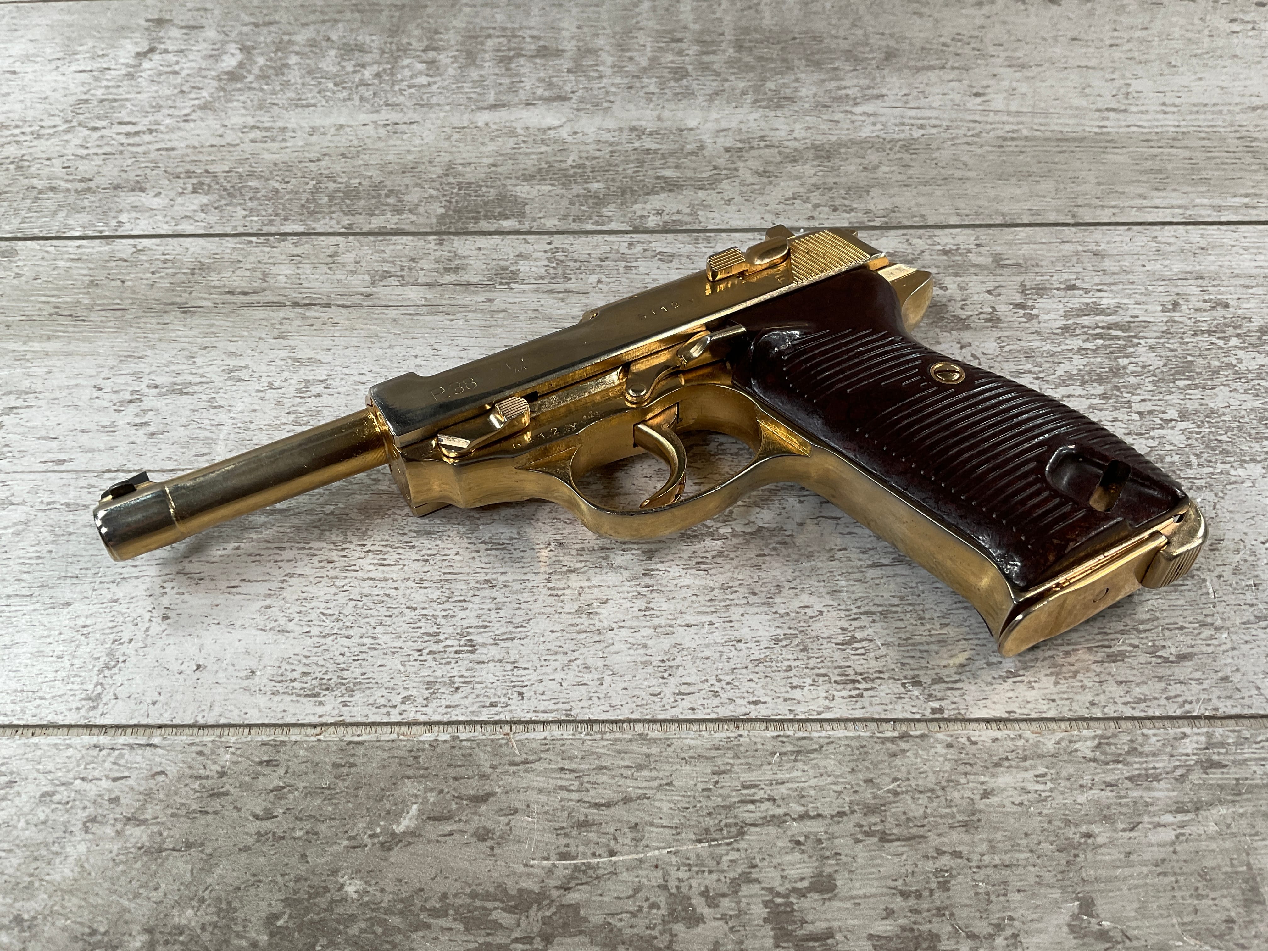 Walther P38 モデルガン ゴールド WALTHER P38 9MM SEMI-AUTO PISTOL - Checkpoint Charlie's