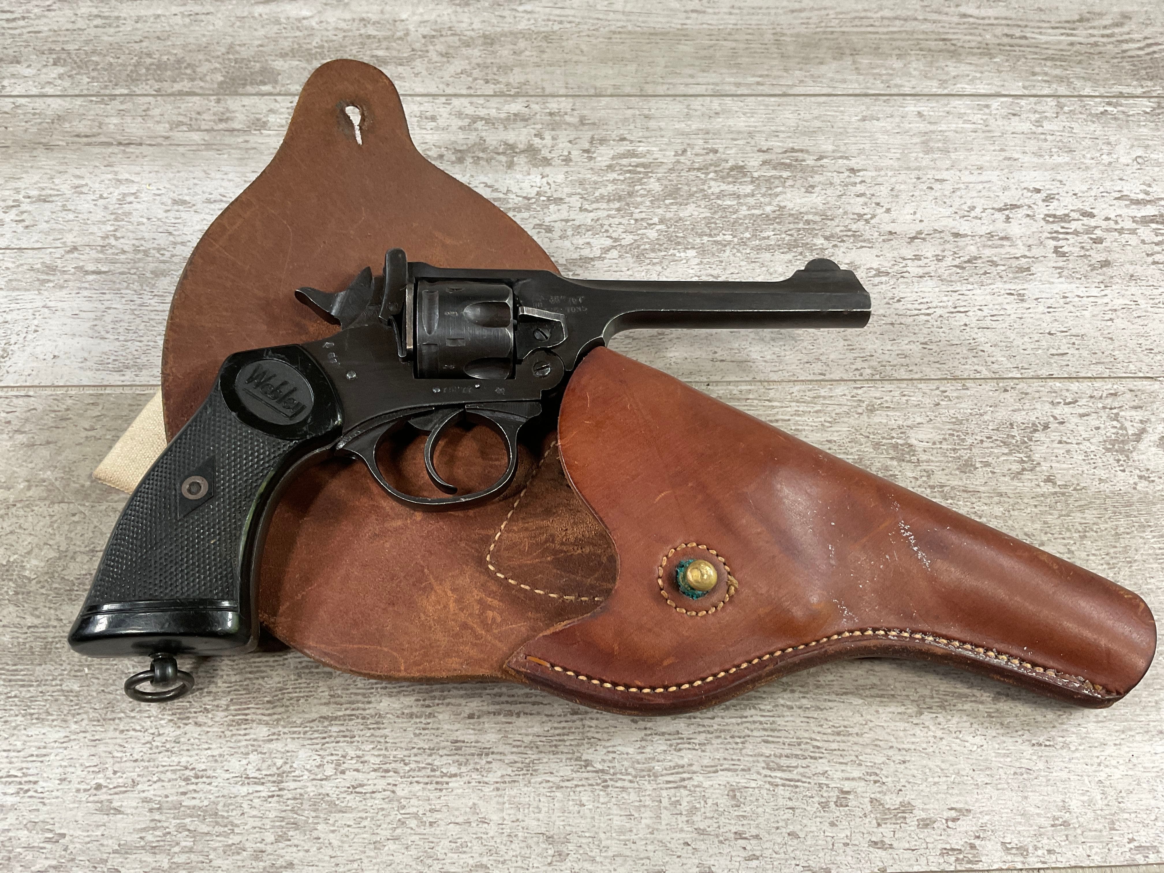 ワッキーウォルナット WEBLEY MARK IV .38/200 DA 