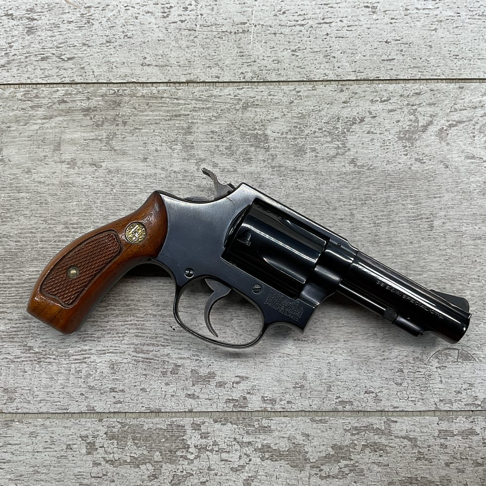 5688 コクサイ SMITH & WESSON 38 S&W SPL 5688 コクサイ SMITH & WESSON 38 S&W SPL - メルカリ